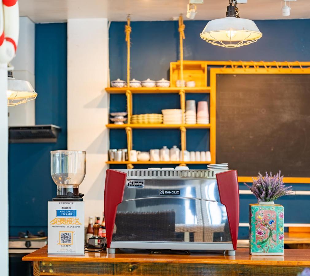 Meow Cafe & Hotel Patong المظهر الخارجي الصورة