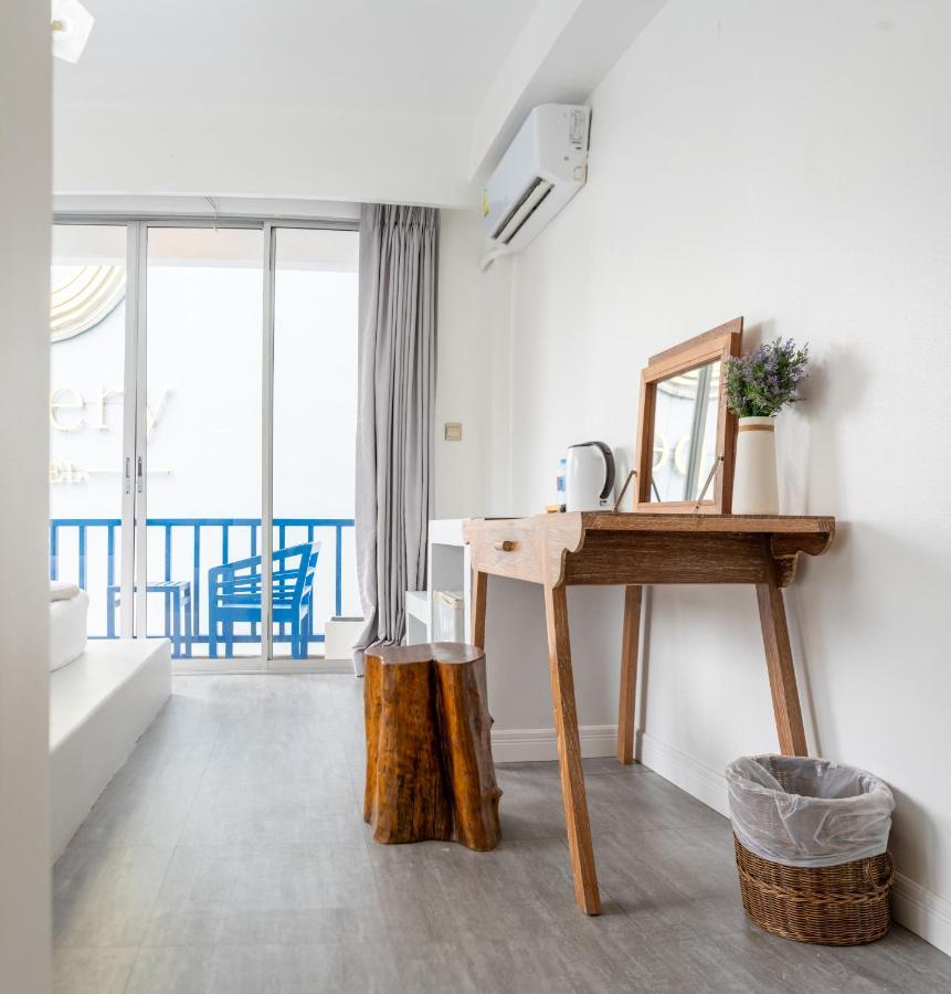 Meow Cafe & Hotel Patong المظهر الخارجي الصورة